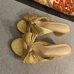 Muccute Sandals